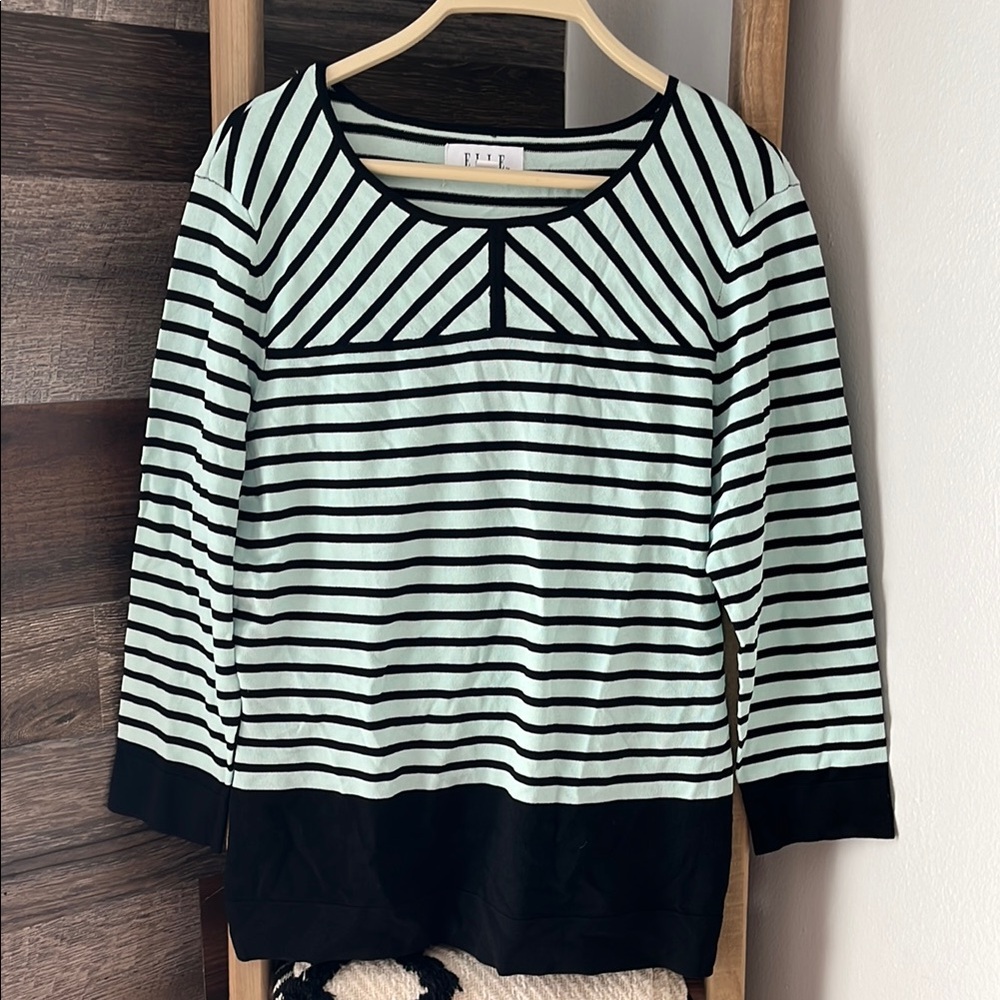 Elle Striped Top - Picture 1 of 3